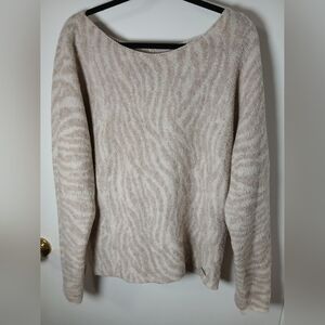 Abercrombie‎ & Fitch Women’s L Zebra Print Fuzzy Knit Sweater Beige Tan
